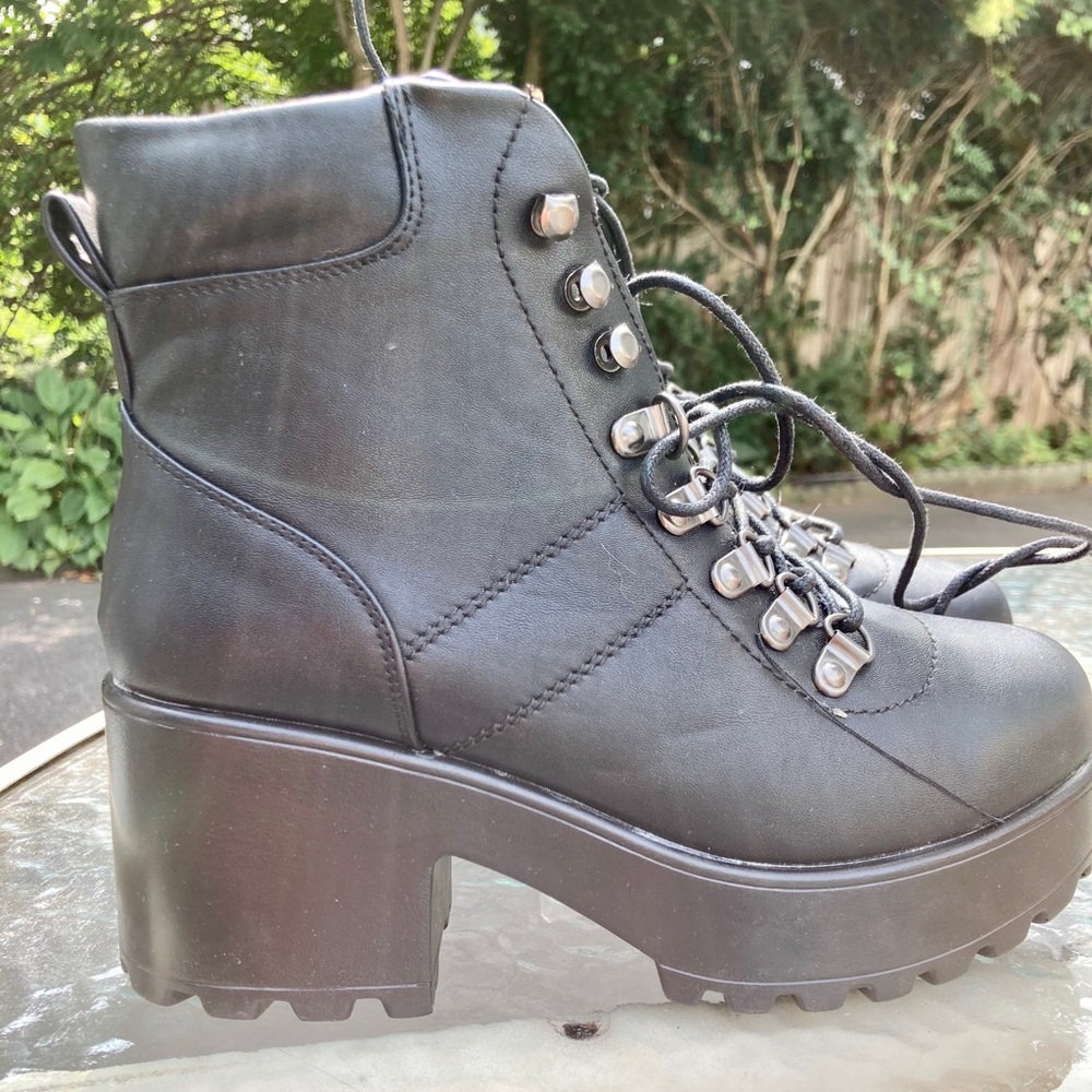 Black platform chunky heel lace boots
